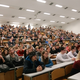 Látványos és információkkal teli Nyílt napot tartott a Műszaki és Informatikai Kar