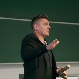 Látványos és információkkal teli Nyílt napot tartott a Műszaki és Informatikai Kar