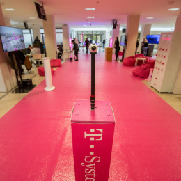 TE IS VÁLTOZTATNÁL A VILÁGON? – T-Systems nap