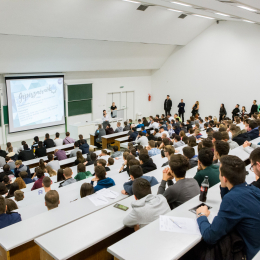 Eddigi évekhez képest sikeresebb nyílt napot tud a háta mögött a Műszaki és Informatikai Kar!