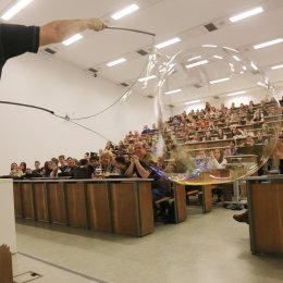 Élményműhely a karon