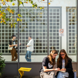 Mindenre kiterjedő mentorhálózat támogatja a hallgatókat a PTE MIK-en